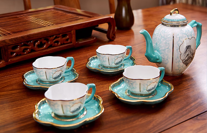 مجموعة من الشاي الخزفية المناسبة للاستخدام المنزلي أو كهدية