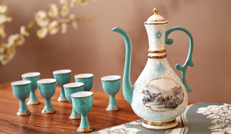 مجموعة أدوات تذوق الكحول بطلاء ذهبي بالنمط الصيني التقليدي